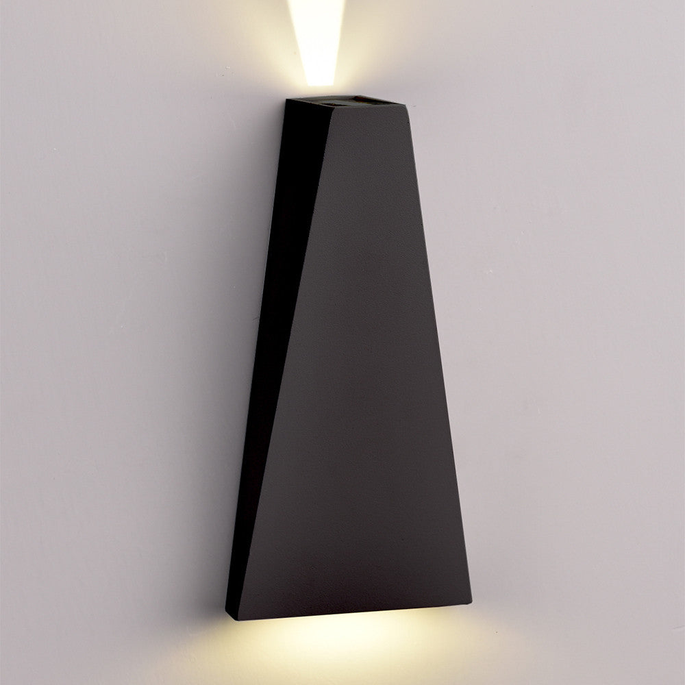 LED Wall Light Black Body - image 4